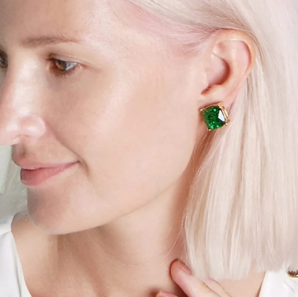 New square stud earrings - Picture 5 of 12